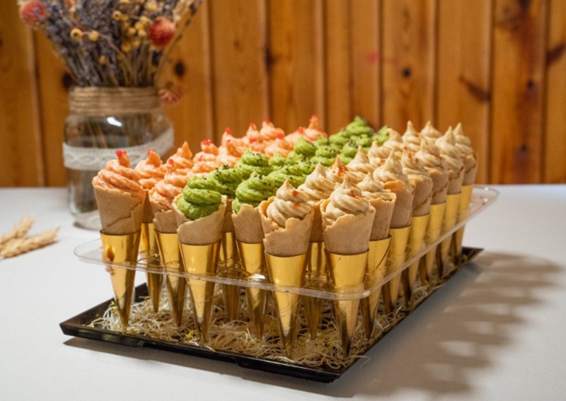 Assortiment de mini cons